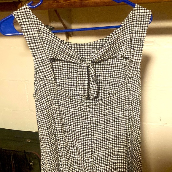 B&W Small Dress - Picture 1 of 3